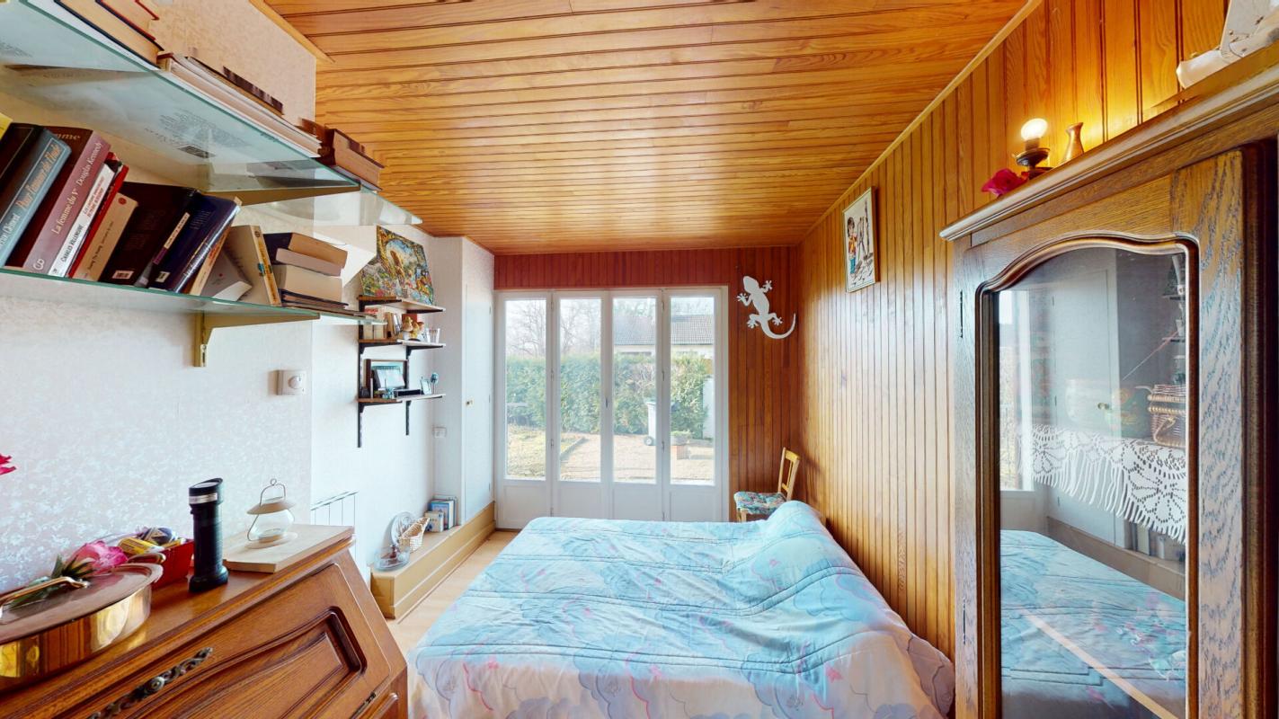 THENIOUX Maison St Georges Sur La Pree 4 pièce(s) 85.00 m2 7