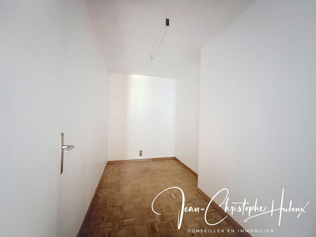 MONTPEZAT 30730 MONTPEZAT - Maison 145 m2 avec Piscine , oliveraie et garage 11