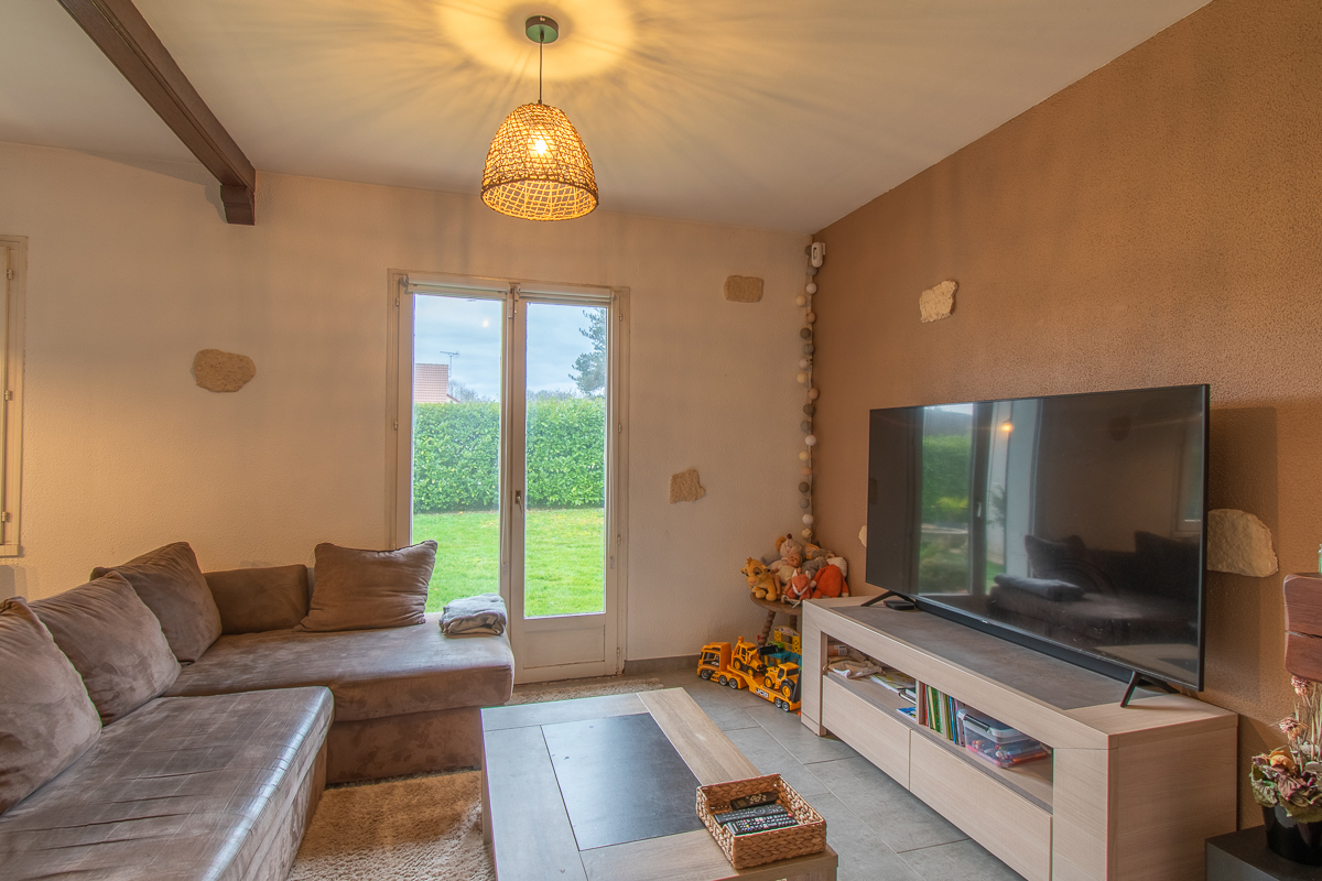 SAINT-GEORGES-SUR-LA-PREE Maison Saint Georges Sur La Pree 5 pièce(s) 135 m2 4