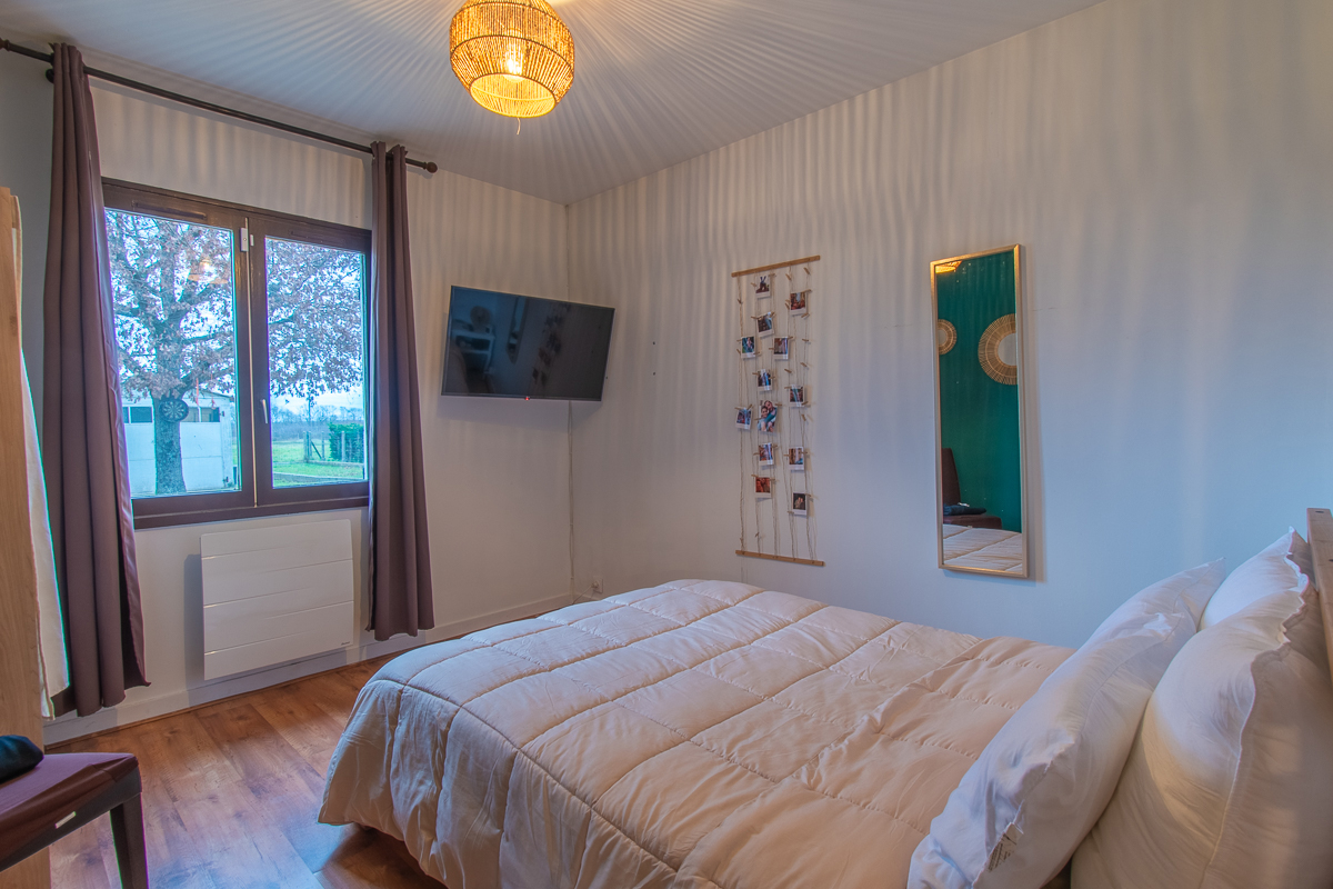 SAINT-GEORGES-SUR-LA-PREE Maison Saint Georges Sur La Pree 5 pièce(s) 135 m2 11