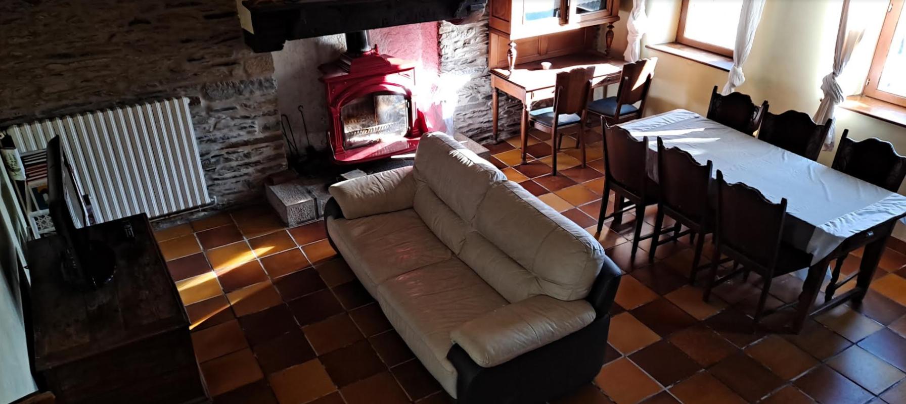 PAULE 22340 Paule longère familiale ou gîte 7 chambres terrain sans vis à vis de 4900 m² 11