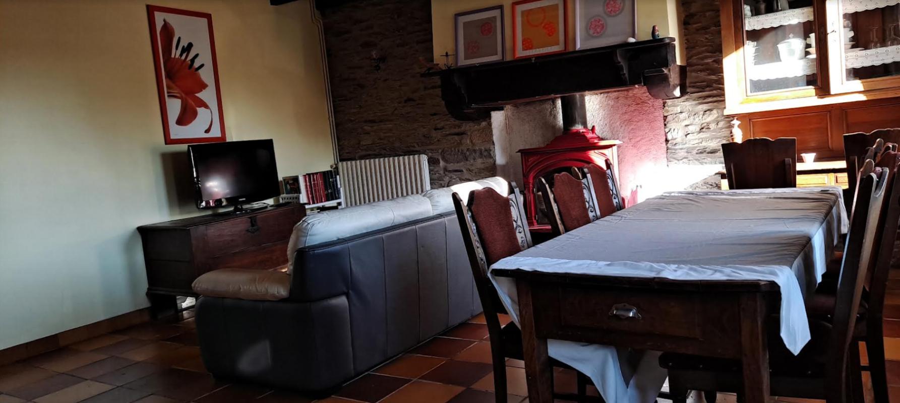 PAULE 22340 Paule longère familiale ou gîte 7 chambres terrain sans vis à vis de 4900 m² 12