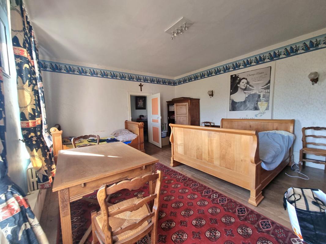 SAINS-DU-NORD Maison Sains Du Nord 10 pièce(s) 310 m2 9