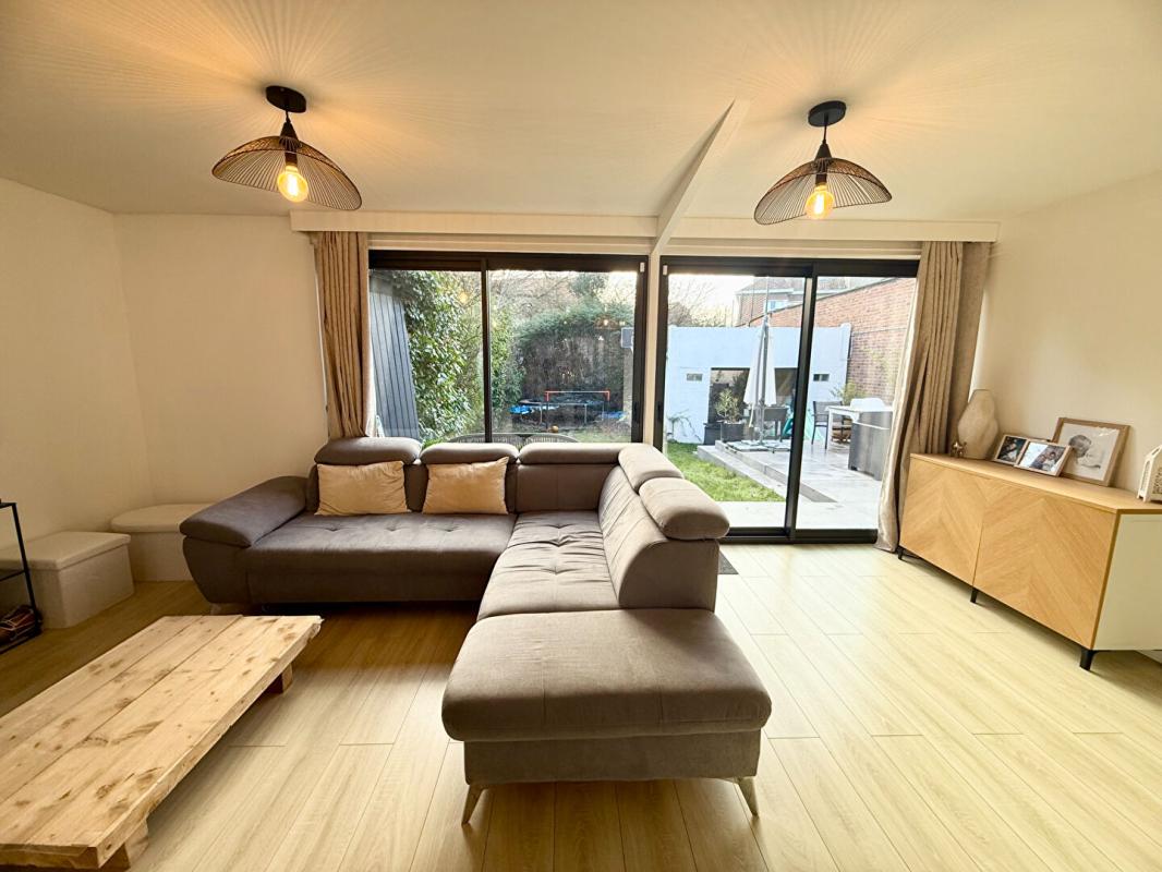 MARCQ-EN-BAROEUL Maison Marcq En Baroeul 6 pièces 122 m2 2