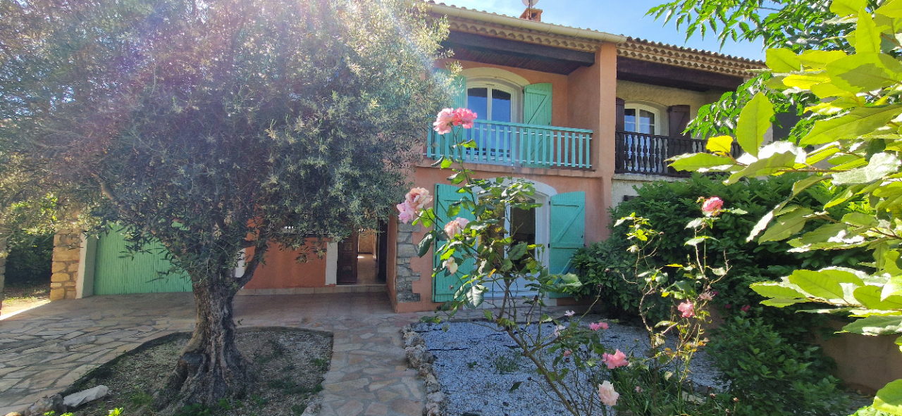 CLERMONT-L'HERAULT Trés belle villa a Clermont l hérault  au calme 1