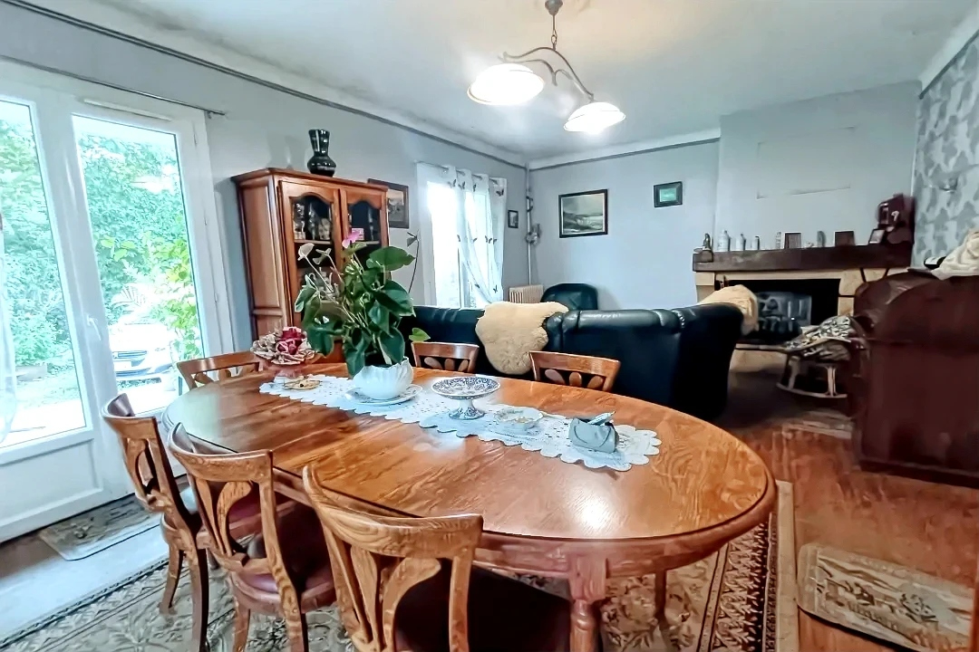 MOUMOUR Maison  plein pied 6 pièce(s) 145 m2 MOUMOUR 3