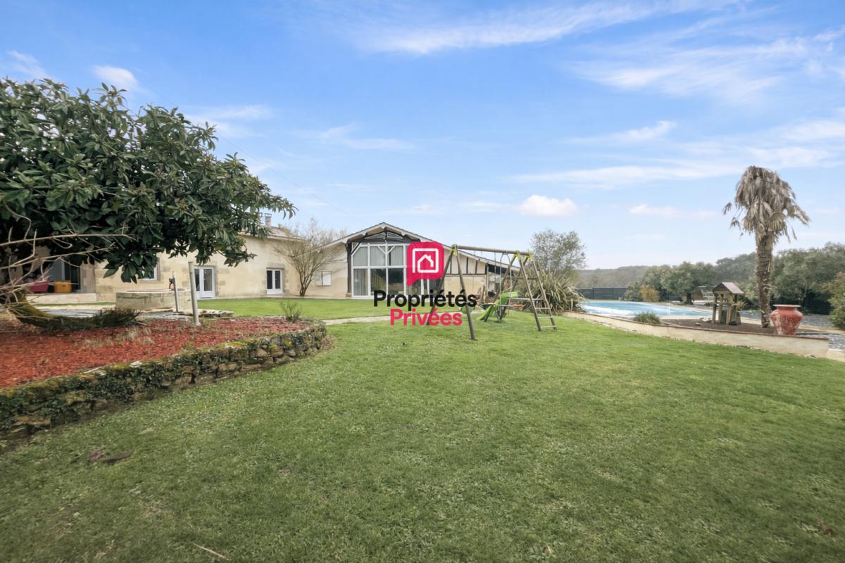 BAZAS Propriété en pierre 273m² ? Piscine chauffée ? Atelier ? 4,7 ha 1