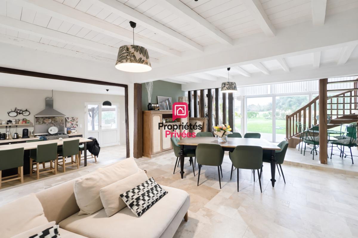 BAZAS Propriété en pierre 273m² ? Piscine chauffée ? Atelier ? 4,7 ha 5