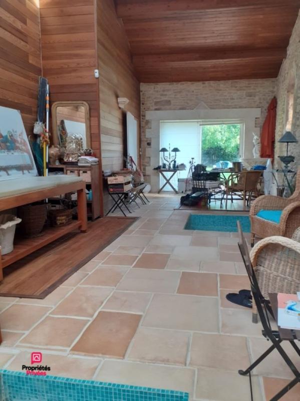 MONTGAROULT MONTGAROULT(61150) MANOIR, 15 pièces minimum, 6 chambres, 500 m2 environ PRIX 475 000 honoraires 5,56% inclus à la charge de l'acquéreur, soit 450 000% net vendeur 5