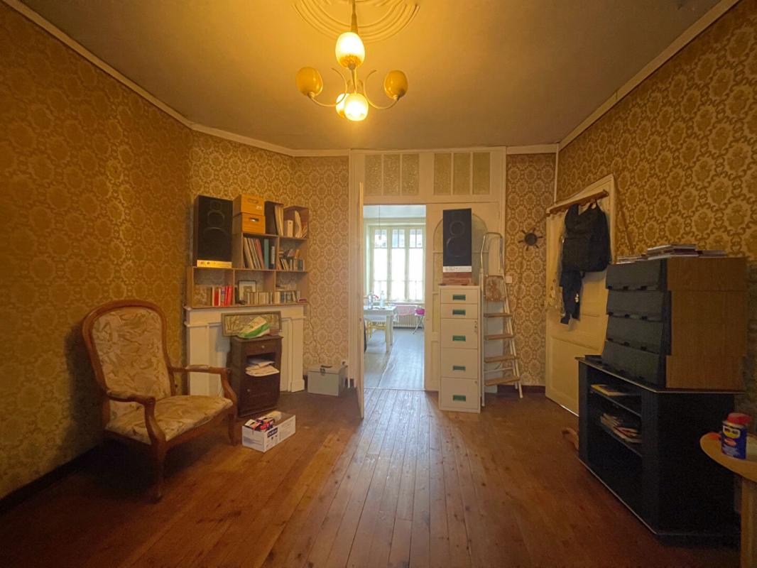 QUIMPER Maison années 30 à rénover avec garage et courette (quartier Sainte-Thérèse Quimper) 7