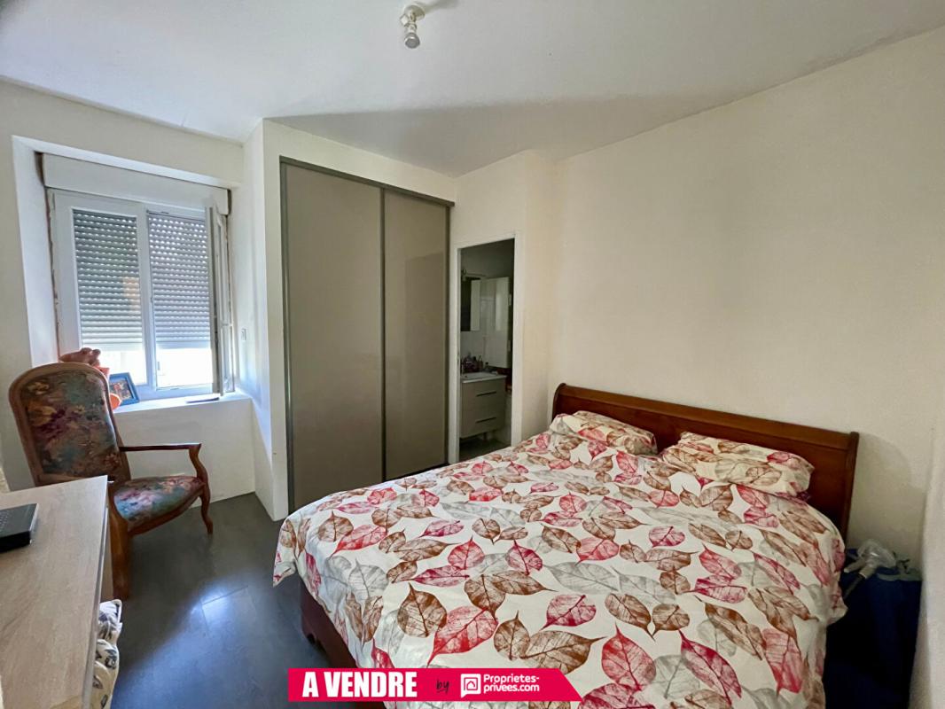 SAINTE-MARIE Maison en pierre 11