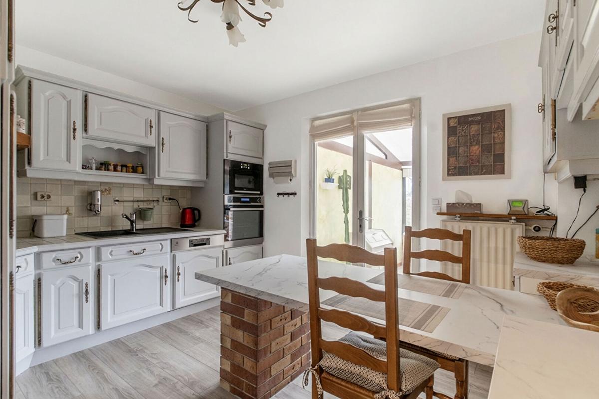 BRETIGNY-SUR-ORGE Maison Bretigny Sur Orge 6 pièce(s) 115 m2 7