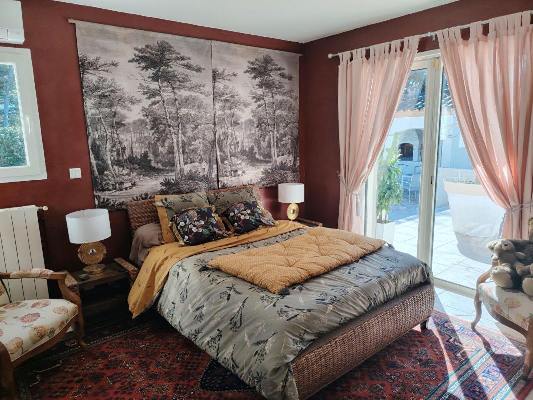 VILLEMOUSTAUSSOU Maison d'architecte 9 pièce(s) 210 m2 12