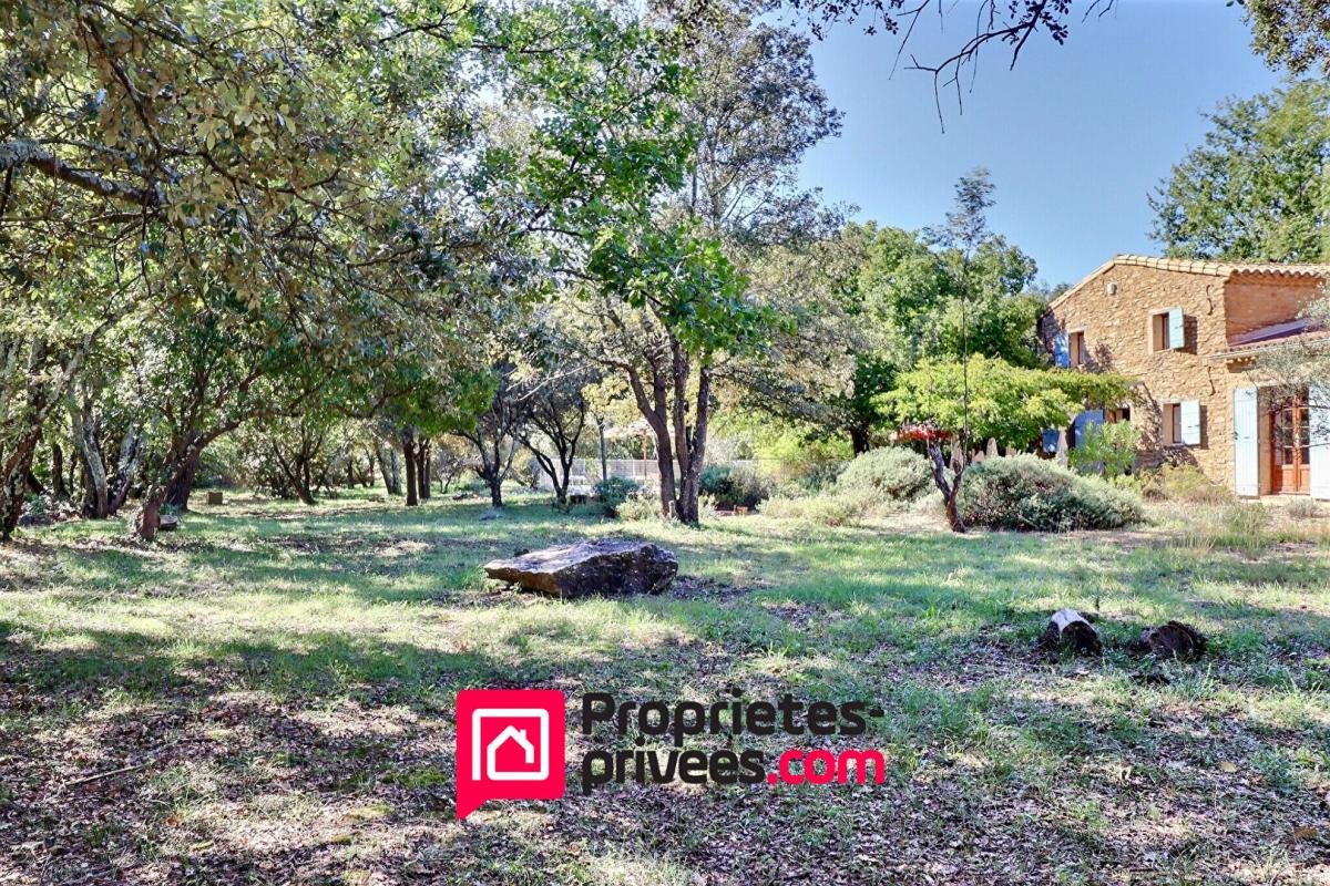 UZES Uzès, proche , petit Mas  sur 5000 m2 de terrain 4