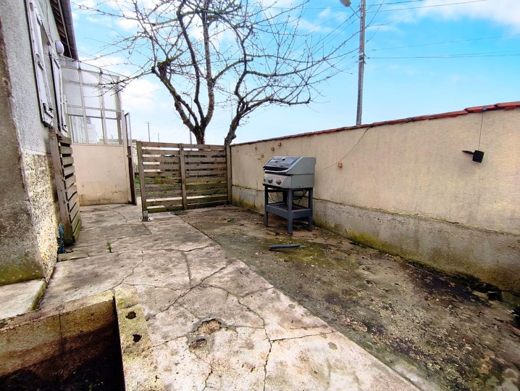 BOUCHY-SAINT-GENEST Maison Bouchy Saint Genest 14