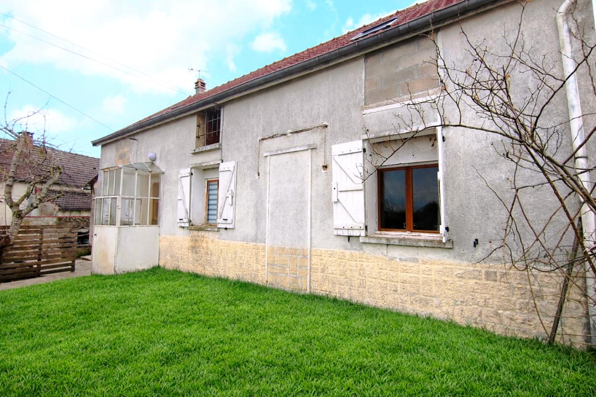 BOUCHY-SAINT-GENEST Maison Bouchy Saint Genest 15