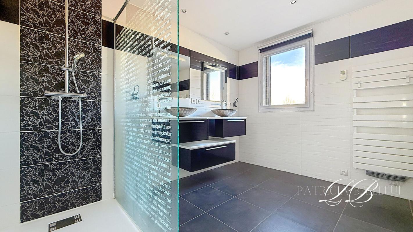 CANET-EN-ROUSSILLON Appartement 90 m2 avec garage et terrasse à Canet En Roussillon 13