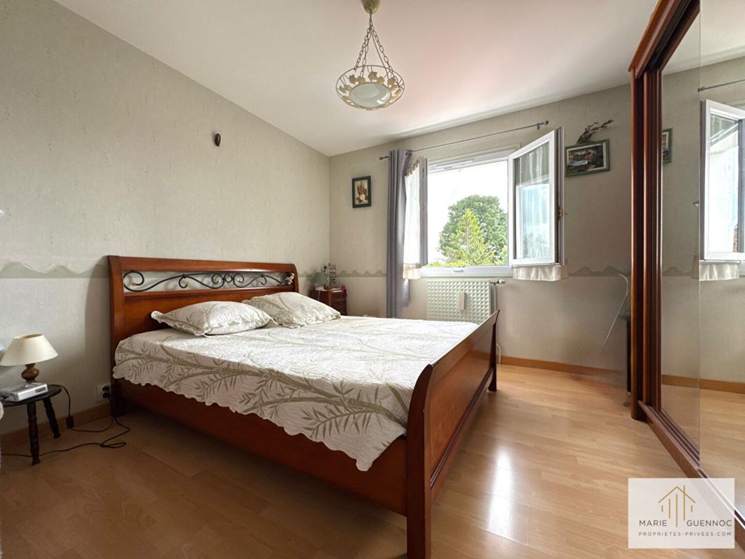 BASSE-GOULAINE Basse-Goulaine - Maison familiale de 6 pièces avec garage et atelier 11