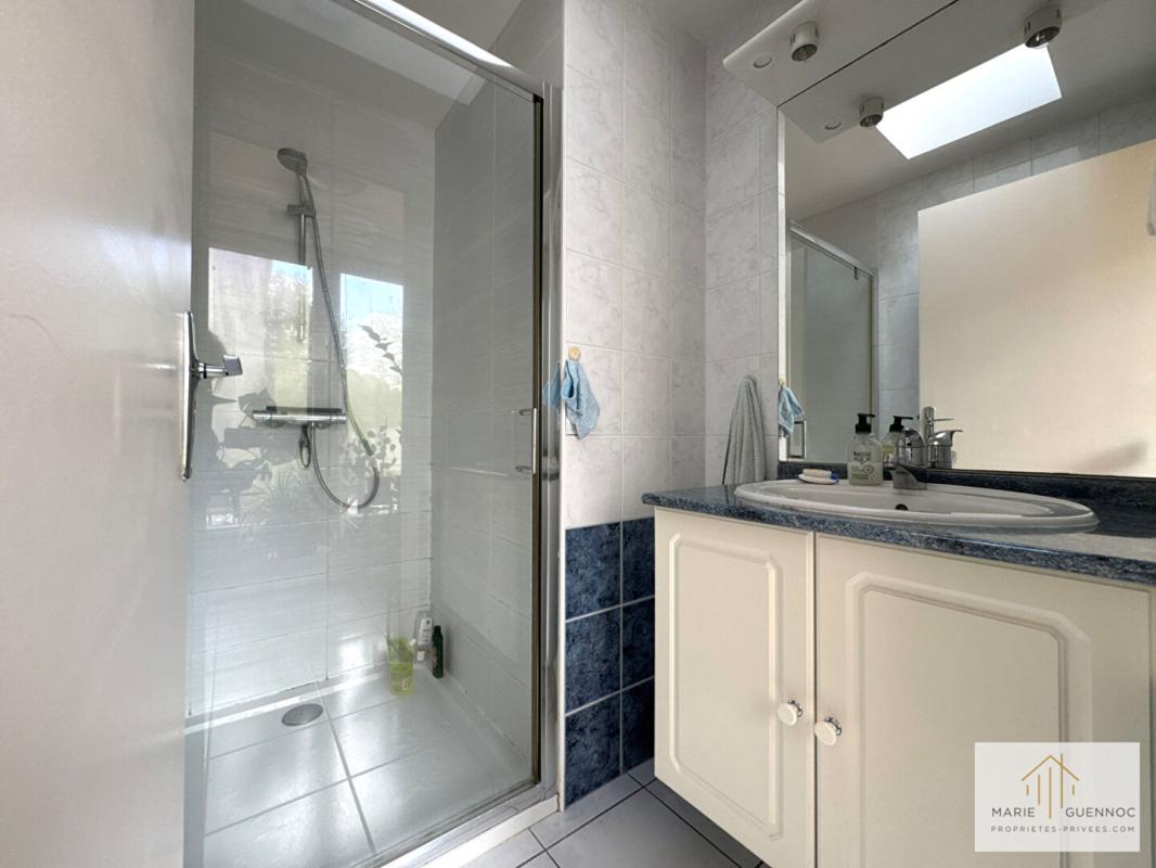 BASSE-GOULAINE Basse-Goulaine - Maison familiale de 6 pièces avec garage et atelier 14