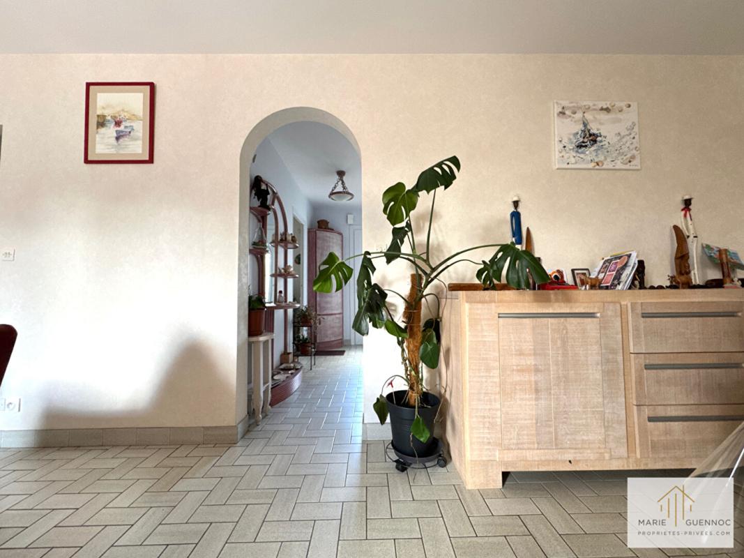 BASSE-GOULAINE Basse-Goulaine - Maison familiale de 6 pièces avec garage et atelier 3