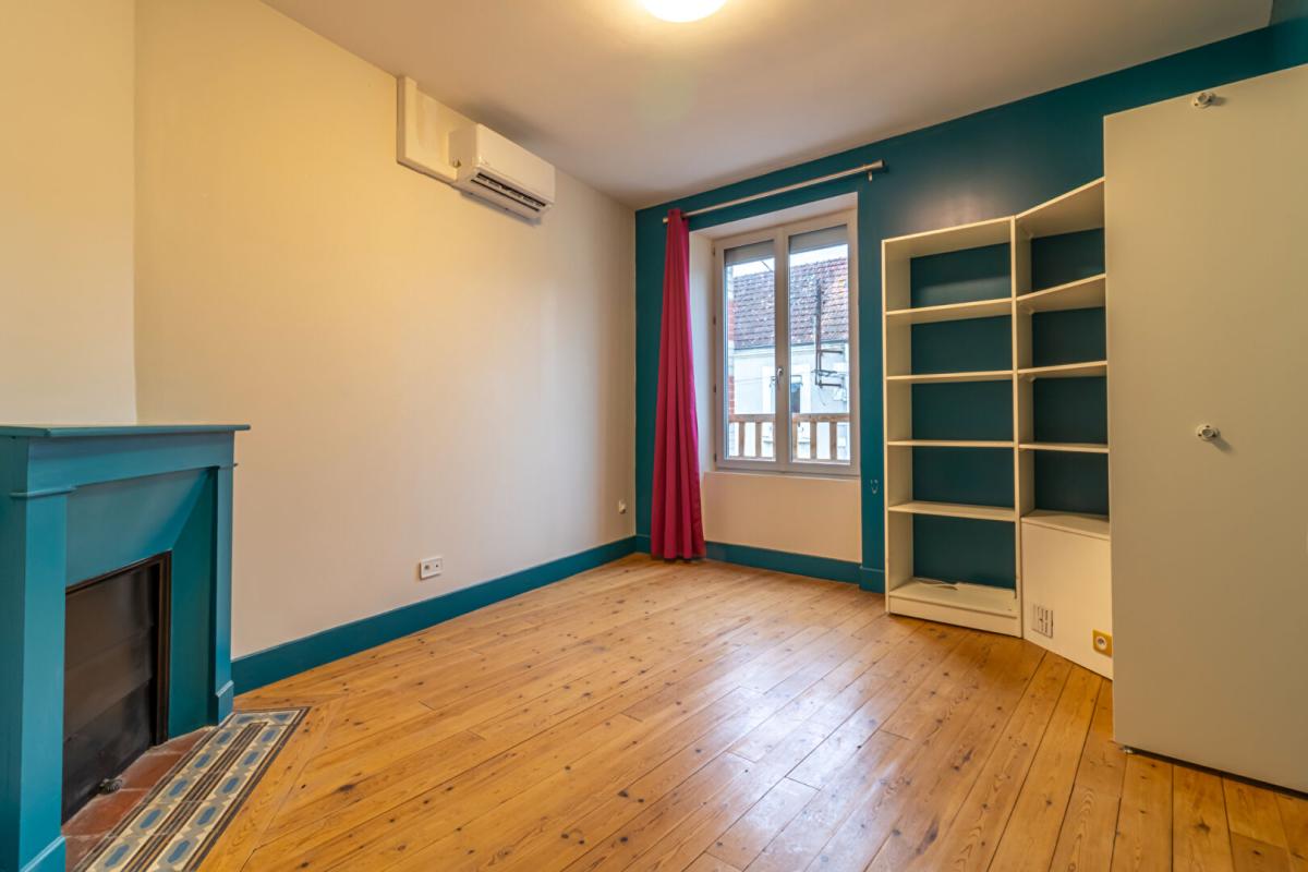 CHABRIS Maison Chabris 5 pièce(s) 110 m2 10