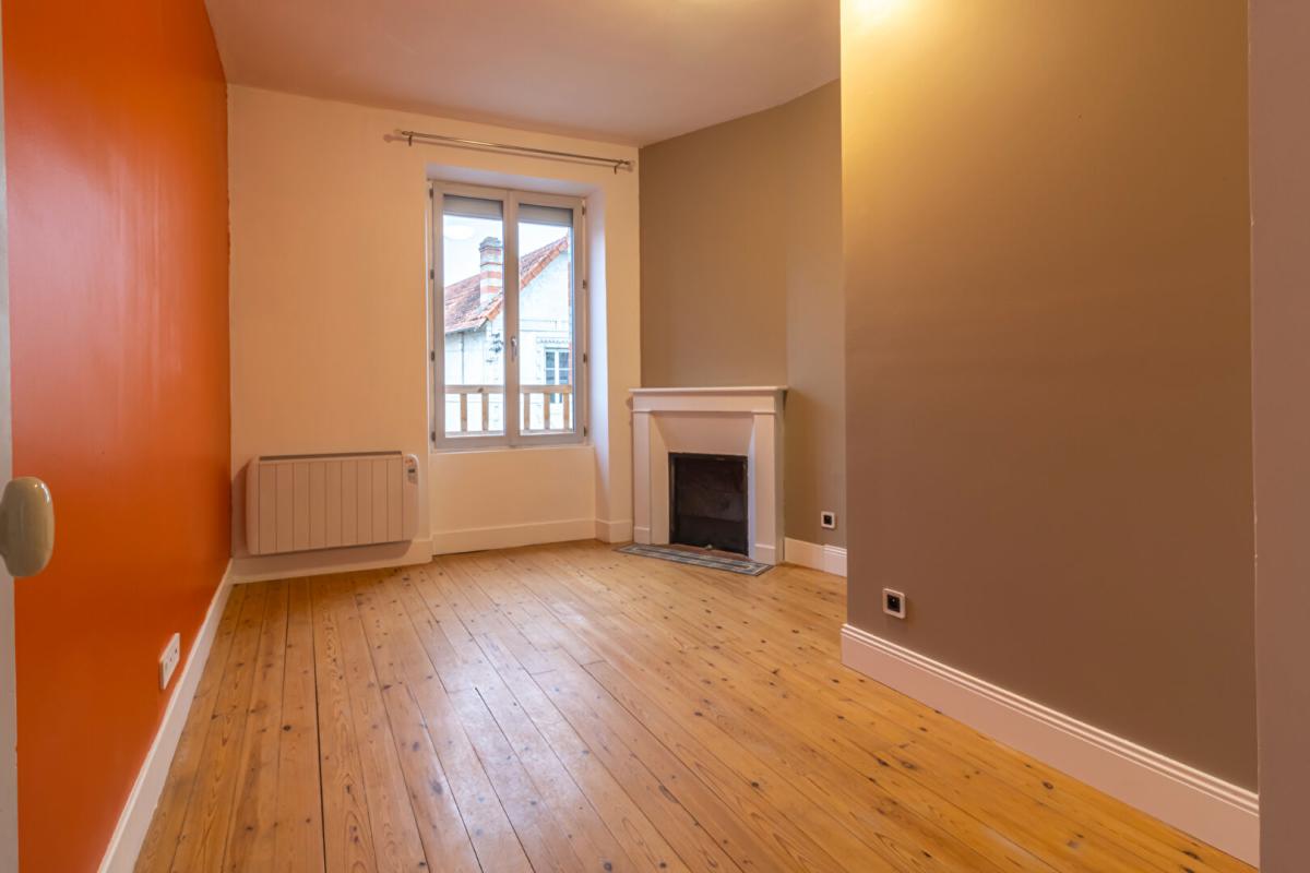 CHABRIS Maison Chabris 5 pièce(s) 110 m2 12