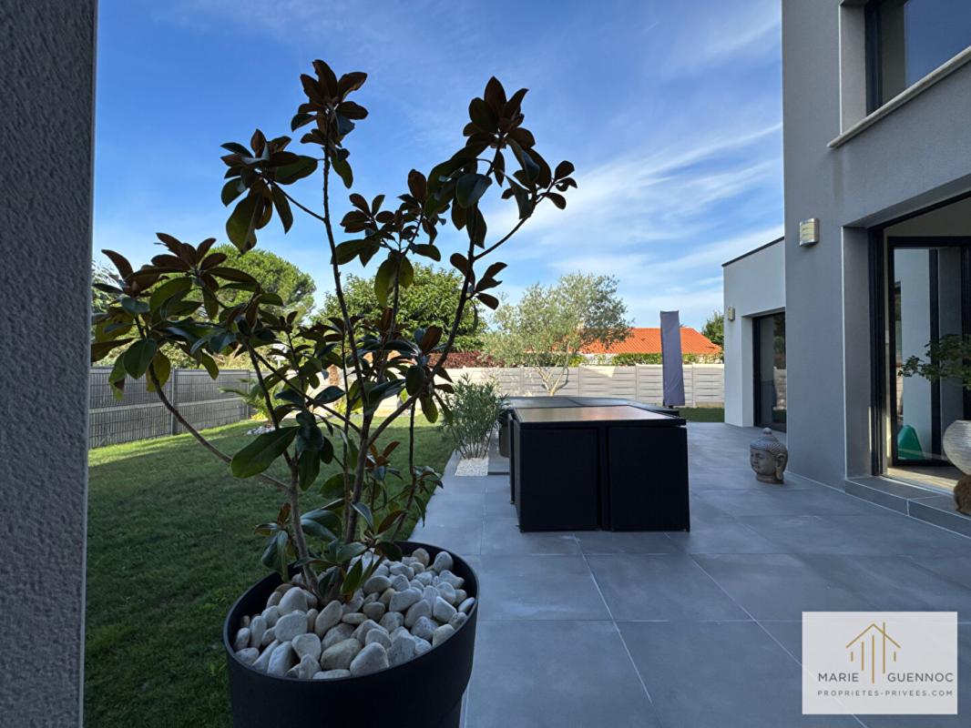 BASSE-GOULAINE Maison BBC de plain-pied de 130m2 sur terrain de 530m2 avec garage et jacuzzi 13