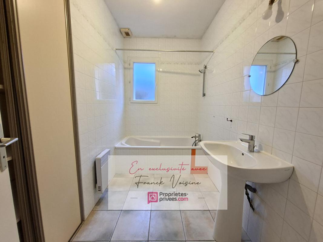 LE BOUPERE A VENDRE en Exclusivité au Boupère, maison de 83 m2 avec 2 chambres sur une parcelle de 448 m2 5