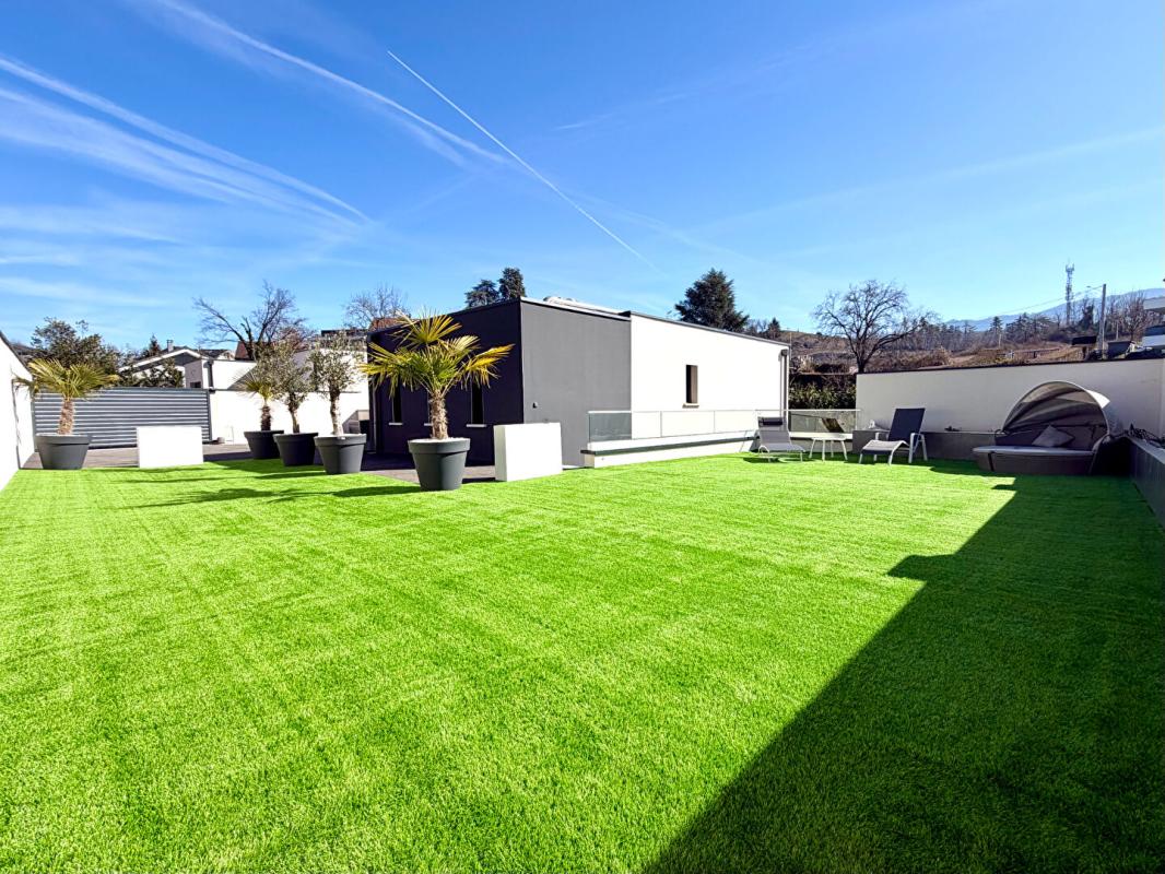 THONON-LES-BAINS EXCLUSIVITE Thonon-les-Bains Villa individuelle de 2022 134 m² piscine, jacuzzi, pull house (74200) 8