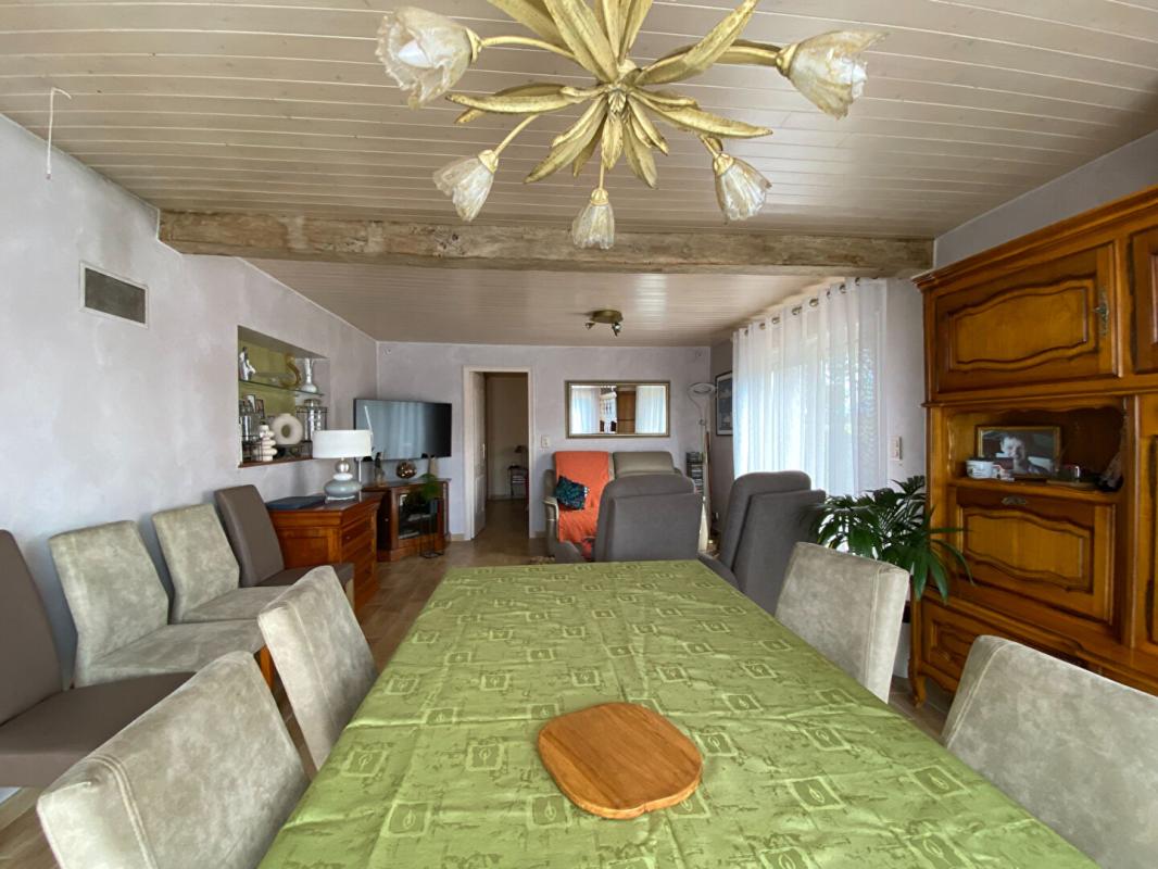 SAINT-HILAIRE-DE-CHALEONS MAISON SAINT HILAIRE DE CHALÉONS 44680 - 94 M² - 2 CHAMBRES - BUDGET 197 600   HAI 3