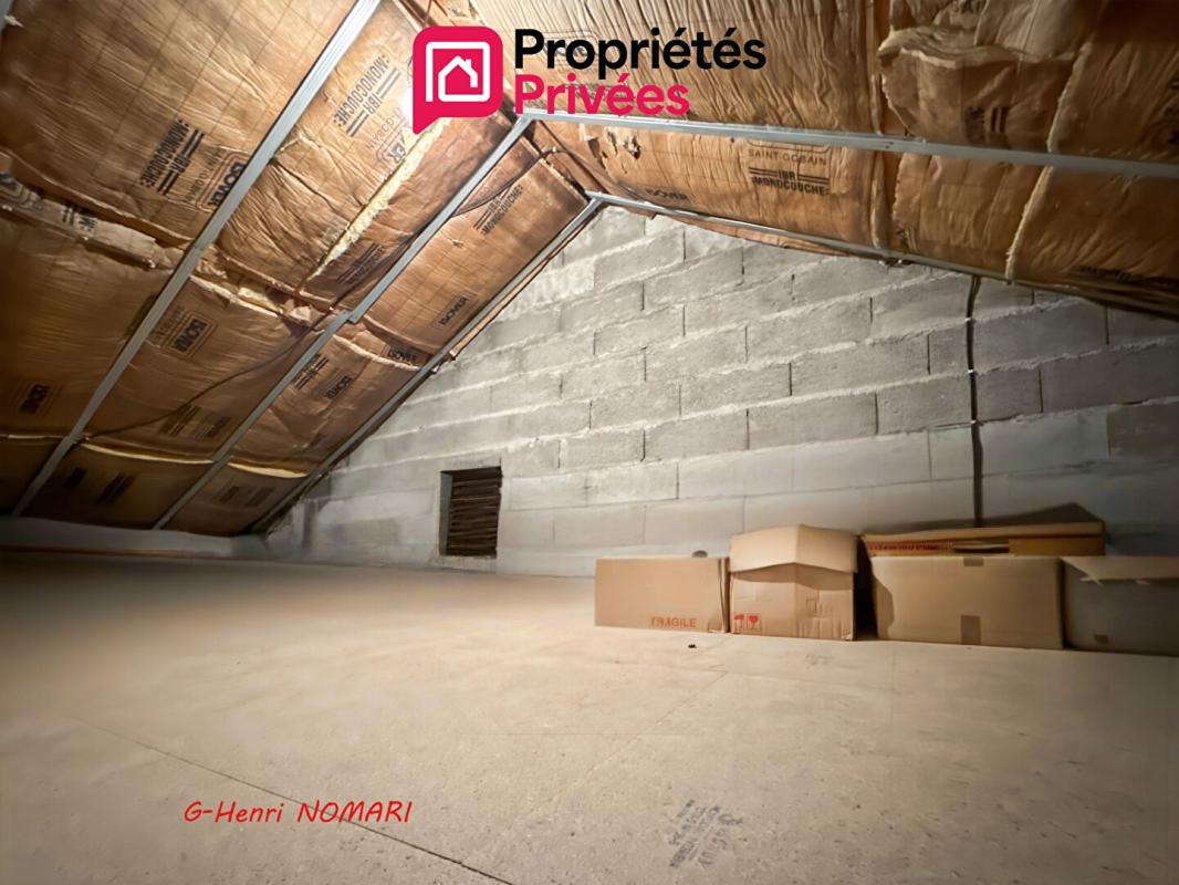 ISSE Maison centre bourg d'Issé, 3 pièce(s) 65 m2, terrain de 715m² 10