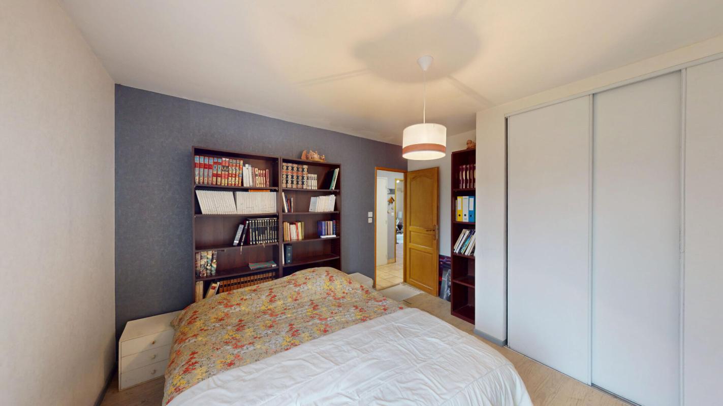 VIERZON Maison Vierzon 6 pièce(s) 112 m2 10