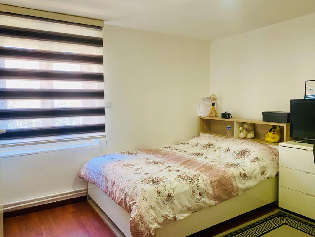 SAINT-AMOUR Maison / Immeuble  individuel 252 m2- 3 logements- Saint Amour 10