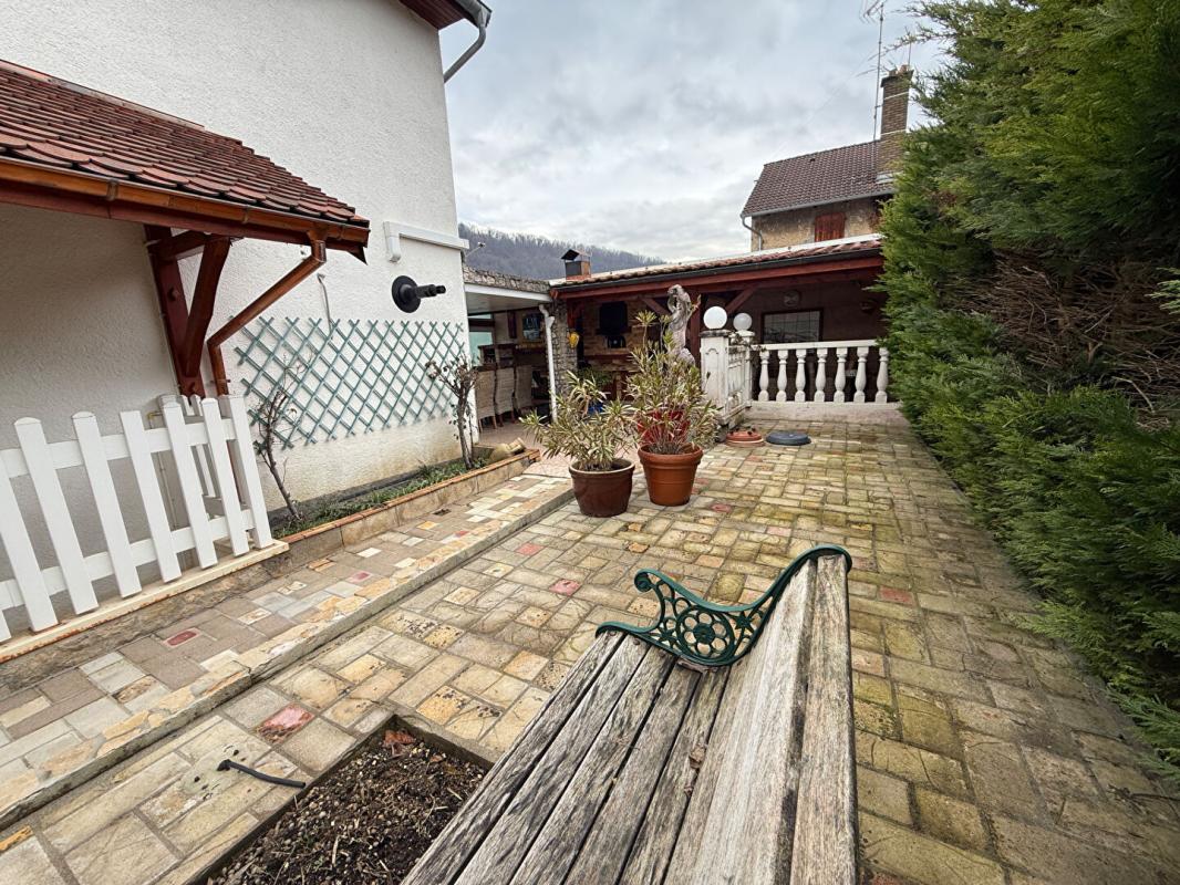 PONT-DE-ROIDE Maison Pont De Roide Vermondans 4 pièce(s) 95 m2 15