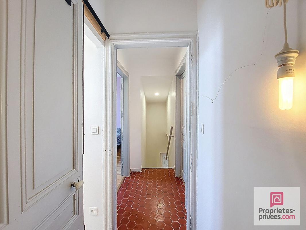 CHATEAURENARD Maison de ville Châteaurenard 5 pièce(s) 112m2 3 chambres garage terrasse 8