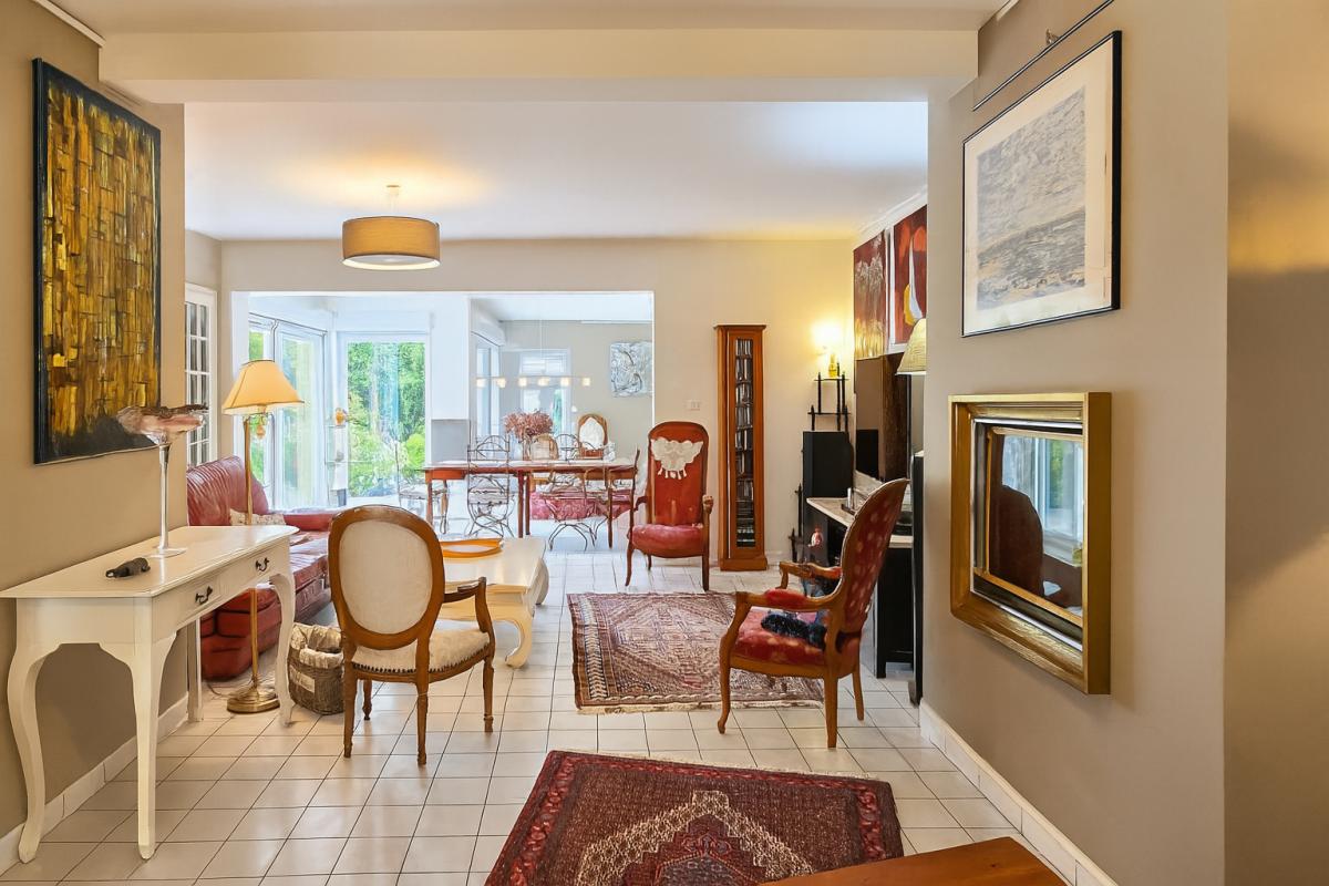 SOISSONS Maison de charme aux multiples possibilités, à  quelques minutes du centre ville 3