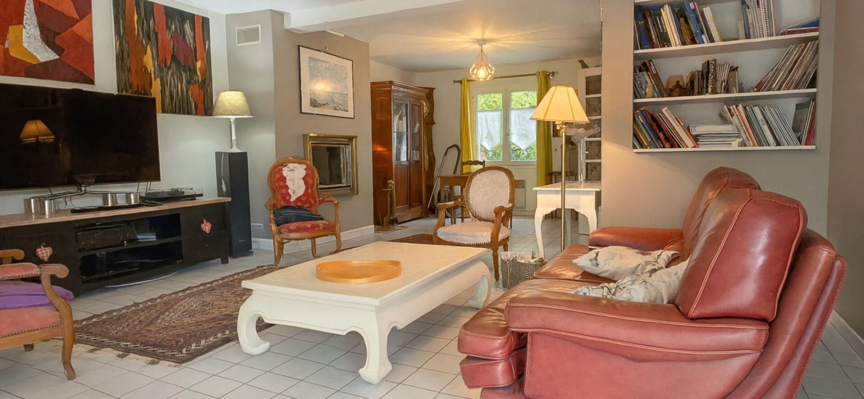 SOISSONS Maison de charme aux multiples possibilités, à  quelques minutes du centre ville 4