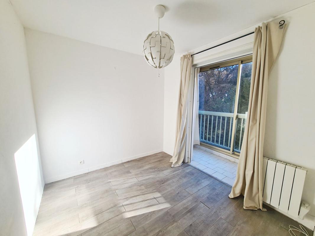 SIX-FOURS-LES-PLAGES APPARTEMENT T2/3- SIX FOURS - LA COUDOULIERE 6