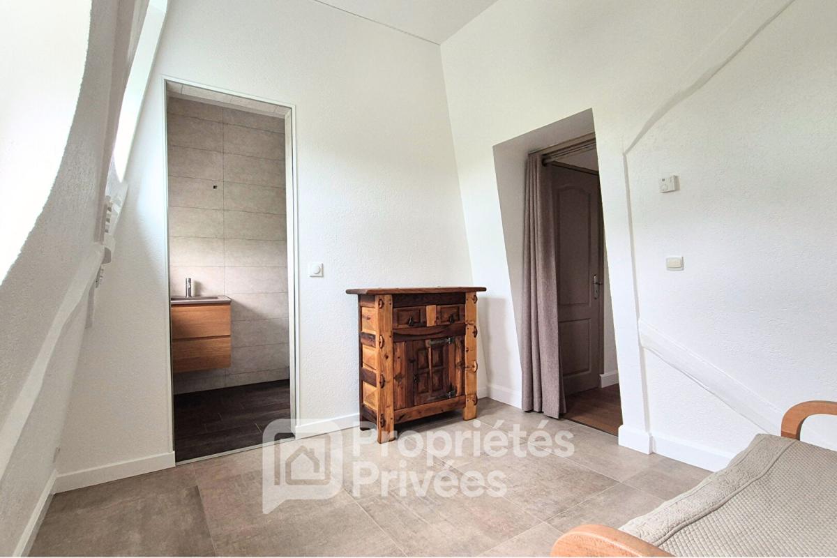 LIMOURS Cadre d'exception pour cet appartement atypique 8