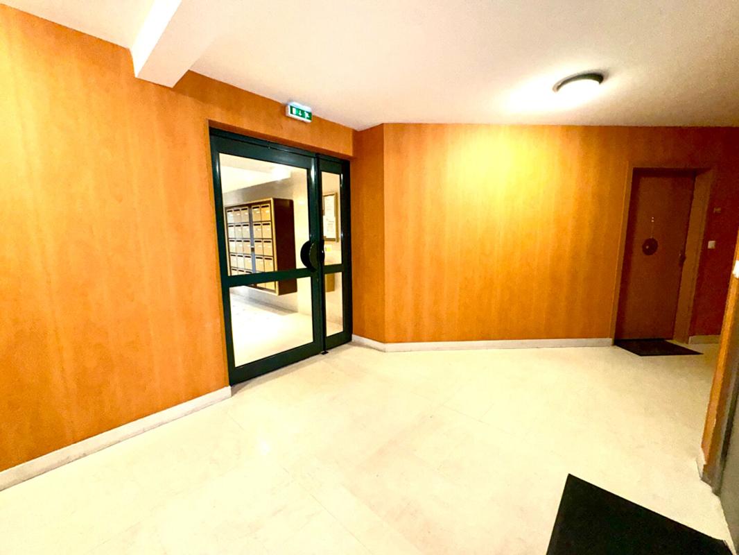 VILLERS-COTTERETS Appartement Villers Cotterets 2 pièce(s) 60 m2 7