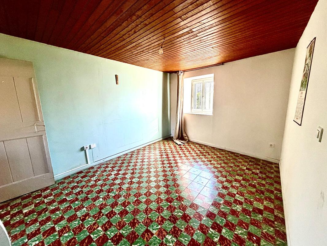 LAVAL-PRADEL Maison de caractère avec patio et suite parentale - Laval-Pradel 12