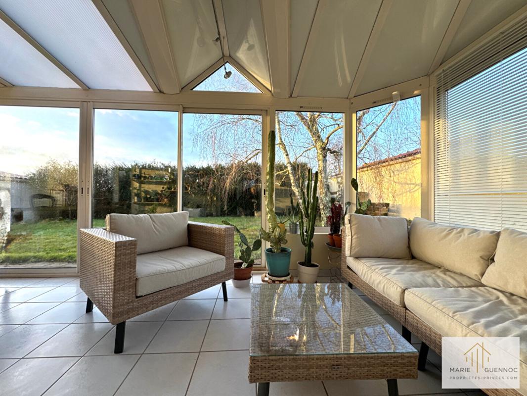 BASSE-GOULAINE Maison individuelle 6 pièces Basse-Goulaine avec double garage, cave et atelier 6