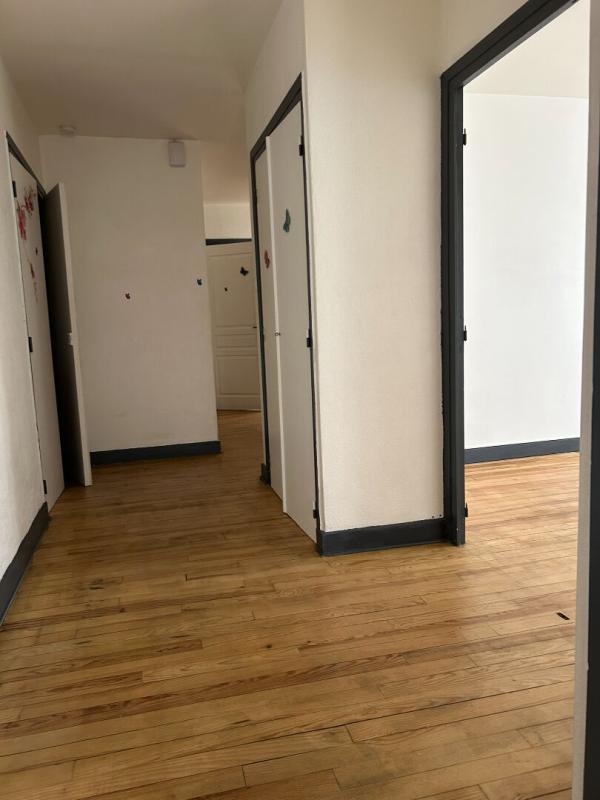 ARLANC Immeuble Arlanc 3 appartements 238 m2 15