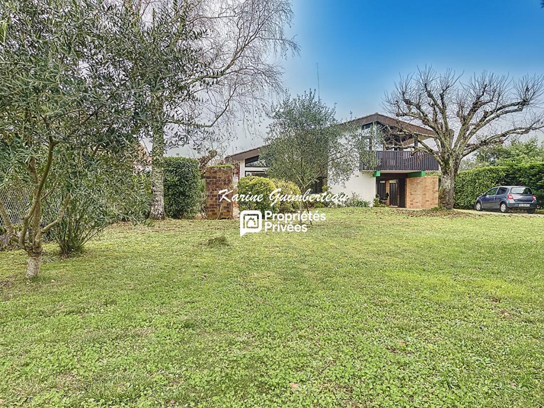 LIBOURNE Libourne - Maison d'architecte 213 m² avec grand jardin 17