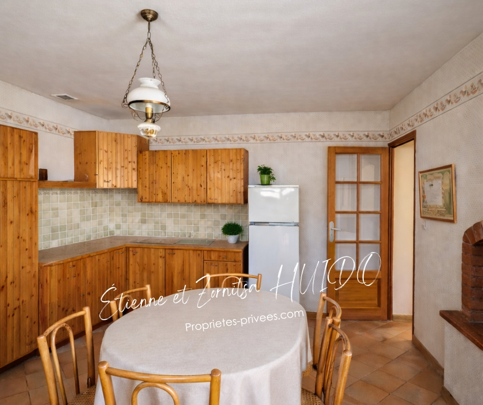 VATAN Ensemble de 2 maisons Vatan 8 pièce(s) 168 m2 4