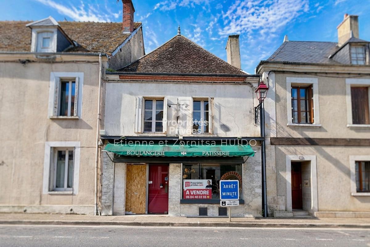 VATAN Immeuble Vatan 10 pièce(s) 223 m2 1