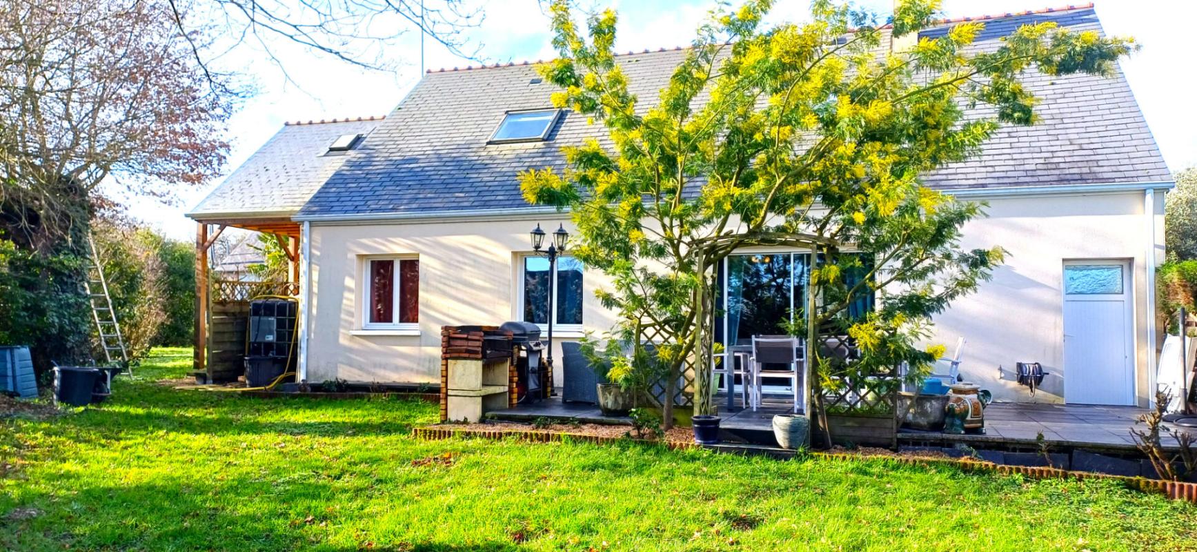 VERN-D'ANJOU Maison Brain sur Longuenée 5 pièce(s) 113.5 m2 habitable 1