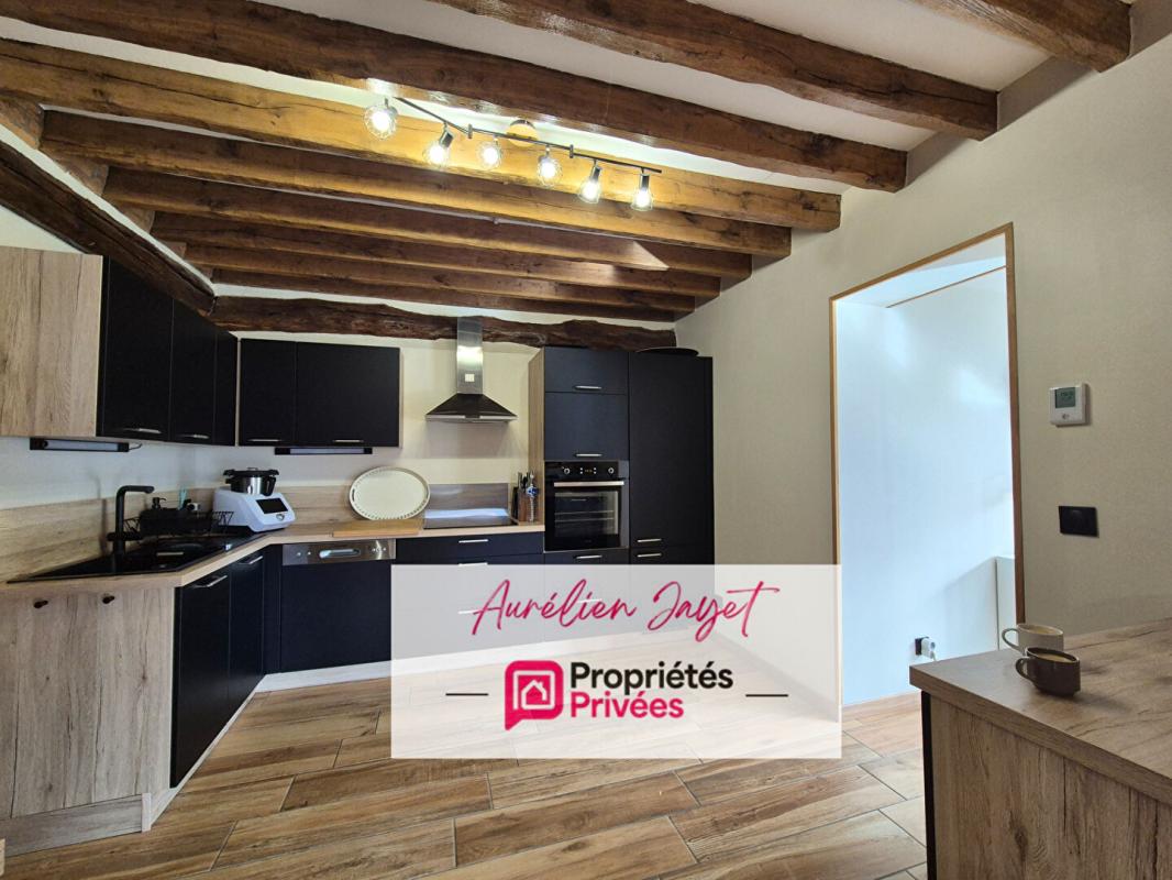 SAINT-MARTIN-DU-BEC Maison 4 chambres avec Gîte 2/4 personnes et dépendances 6