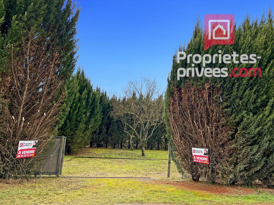 LUCEY 54200 LUCEY -Terrain 1433 m2 avec verger/Sécurisé/parking/Portail 5m20/35990HAI 10