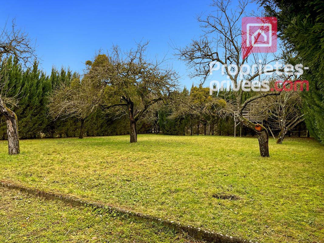 LUCEY 54200 LUCEY -Terrain 1433 m2 avec verger/Sécurisé/parking/Portail 5m20/35990HAI 11